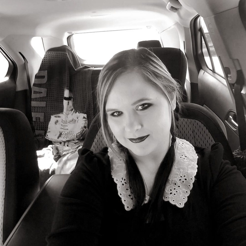 Meet your Posher, Kacey